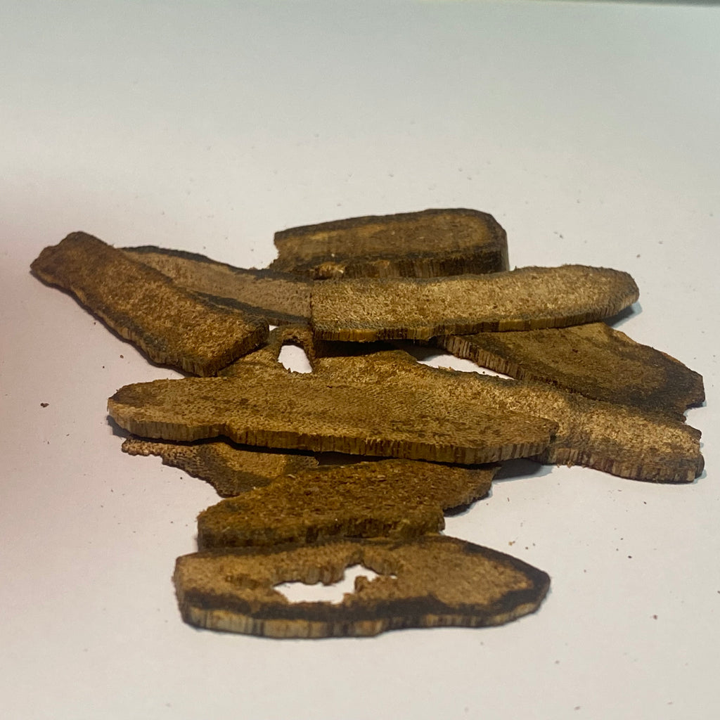 FOREZA Kyara Oud – Premium Agarwood Chips, Slices & Granules (Sinking Grade Available)