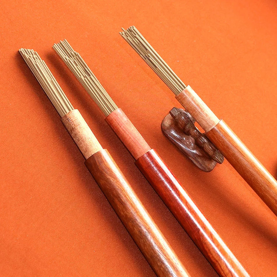 10g Natural Chinese HaiNan Oudh Wood Stick incense Fragrance with wood Tube Oudh Fragrance Sweet and Elegant Quality
