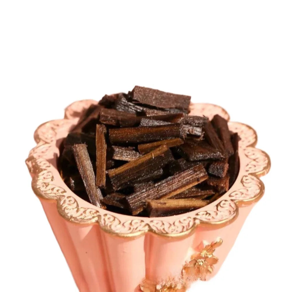 Oud - Infused Aroma Bakhoor | Warm Woody Milky Aroma Incense Wood Chips  | Arabian Luxury Scent  20 - 160g
