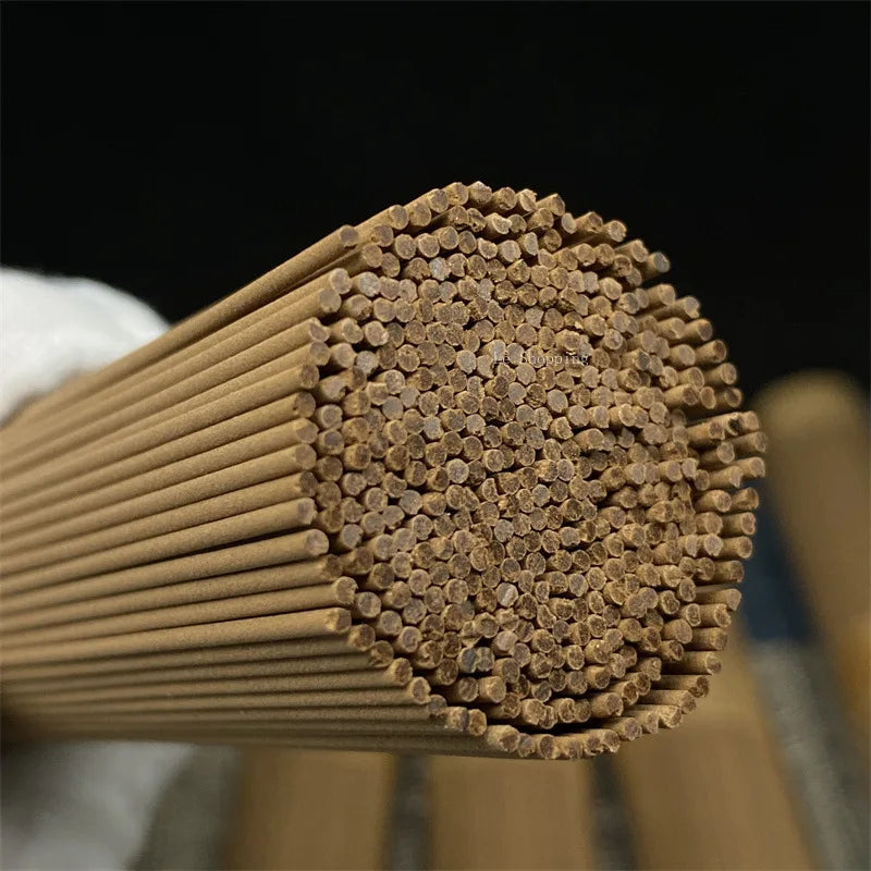 100g Hainan High-Oil Agarwood Incense Stick Tearoom Study Bedroom Hotel To Purify The Air and Calm The Mind Natural Joss Stick