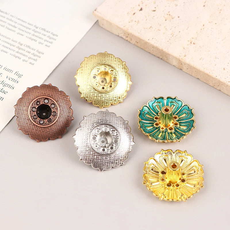 1Pc Lotus Alloy Incense Burner Stick Holder Home Buddhism Line Incense Plate Sandalwood Coil Base Delicate Temples Home Decor