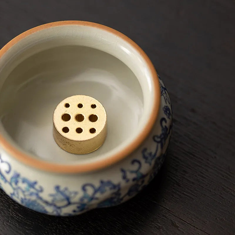 Chinese Style Ru Ware Lotus Incense Holder Desktop Sandalwood Censer Home Indoor Aromatherapy Ornament for Meditation
