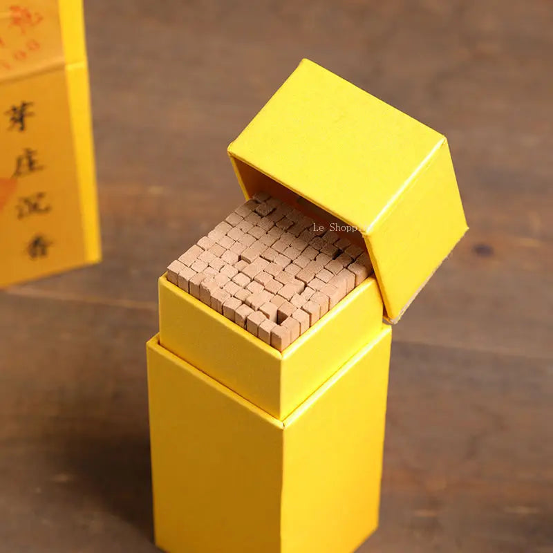 10.5cm Square Incense Stick Old Mountain Sandalwood Nha Trang Agarwood Worship Buddha in Temples Meditation Indoor Purify Air