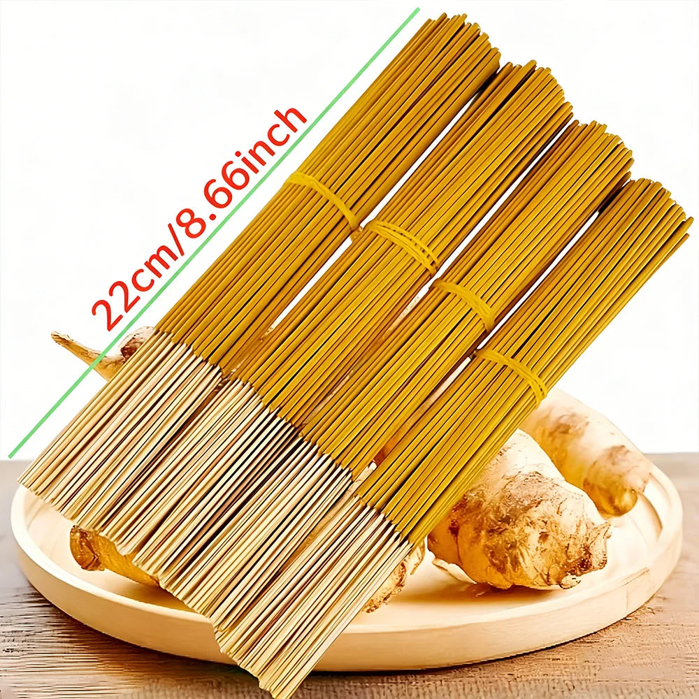 Ginger and Cinnamon Flavored Premium Aromatherapy Incense Sticks, 8.66-Inch Long Bamboo Sticks, Burn Time of 30~40 Minutes, Light and Fresh Scent, Removes Odors, Long-Lasting Fragrance, Suitable for Home, Kitchen, and Restaurant Decoration