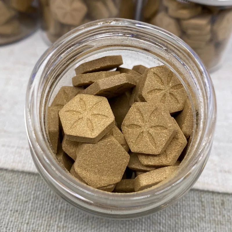 Pure Natural Agarwood Tablet Agarwood Powder Pressed Tablet Car/Bedroom Fragrance Fresh Air/long-lasting Fragrance/sleep Aid