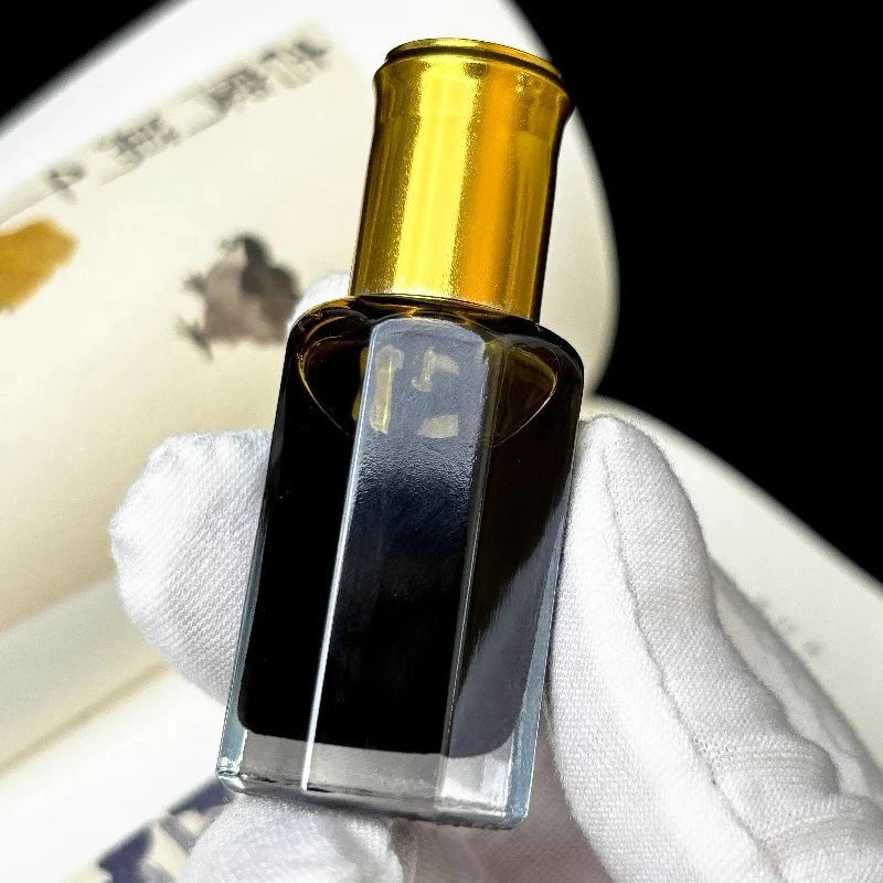 Natural Hainan Black Qinan Agarwood Essential Oil Supercritical Pure No Dilution No Addition Indoor Soothe The Mind Aid Sleep