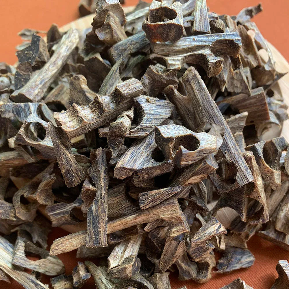 100g Natural Chinese Qi Nan Kynam Kyara Agarwood Oud Chips Aroma Raw Material for Home Incense Making