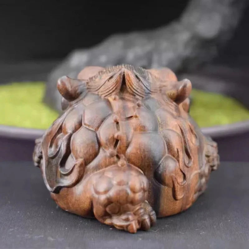 Indonesian agarwood three-legged golden toad hand-carved ornament for attracting wealth and treasures