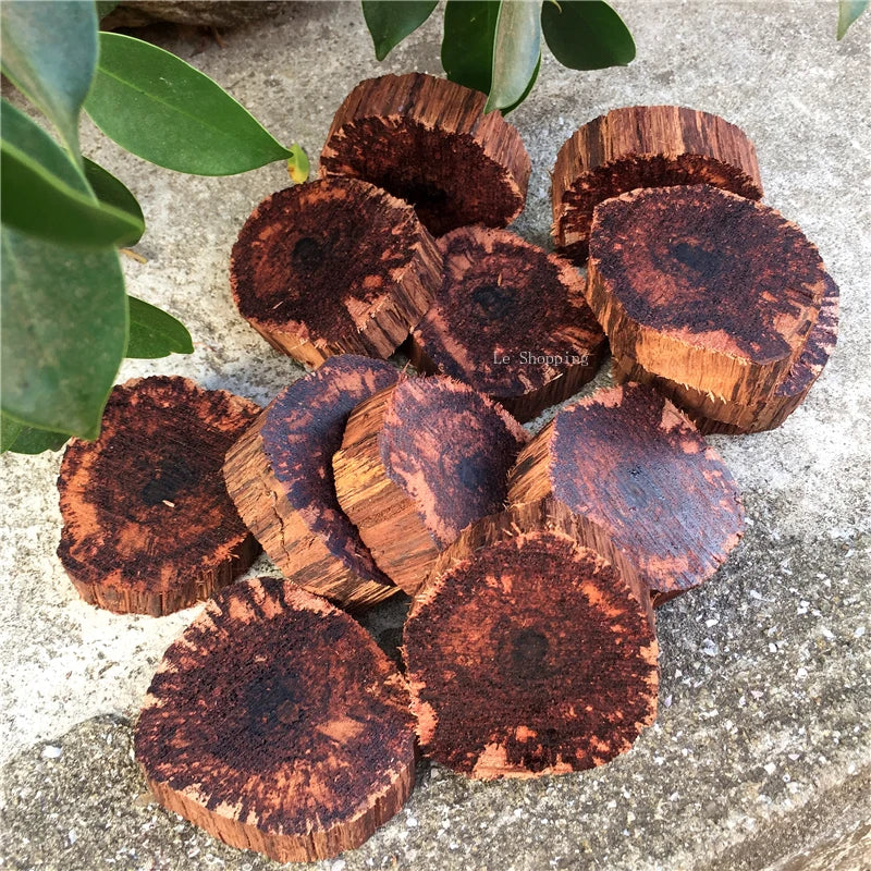 Myanmar Small Leaf Xiangzhen Incense Log Round Qi Nan Aromatherapy Material Home Car Pendant Buddha Beads Bracelet Decoration