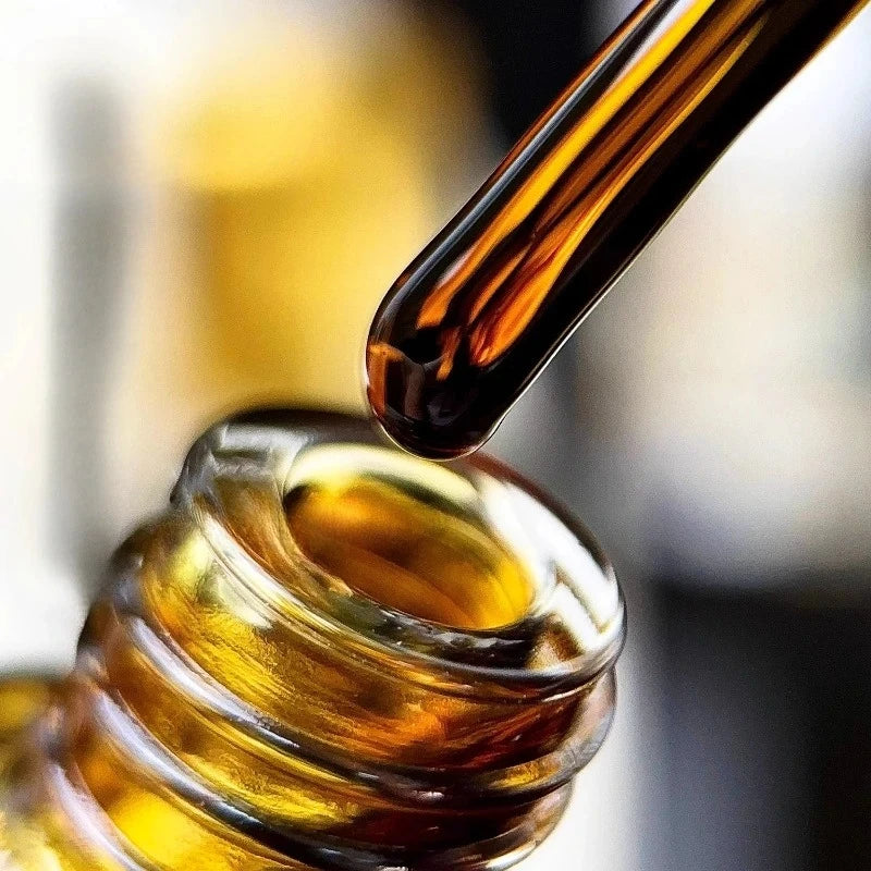 Natural Hainan Black Qinan Agarwood Essential Oil Supercritical Pure No Dilution No Addition Indoor Soothe The Mind Aid Sleep