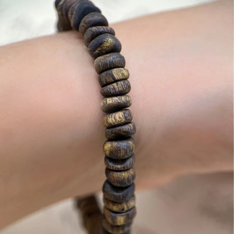 Agarwood Prayer Rosary Bracelet，Arabian Luxury Incense Scent Oudh Wood Prayer Bead Bracelets for Purifying Soul Yoga Meditation