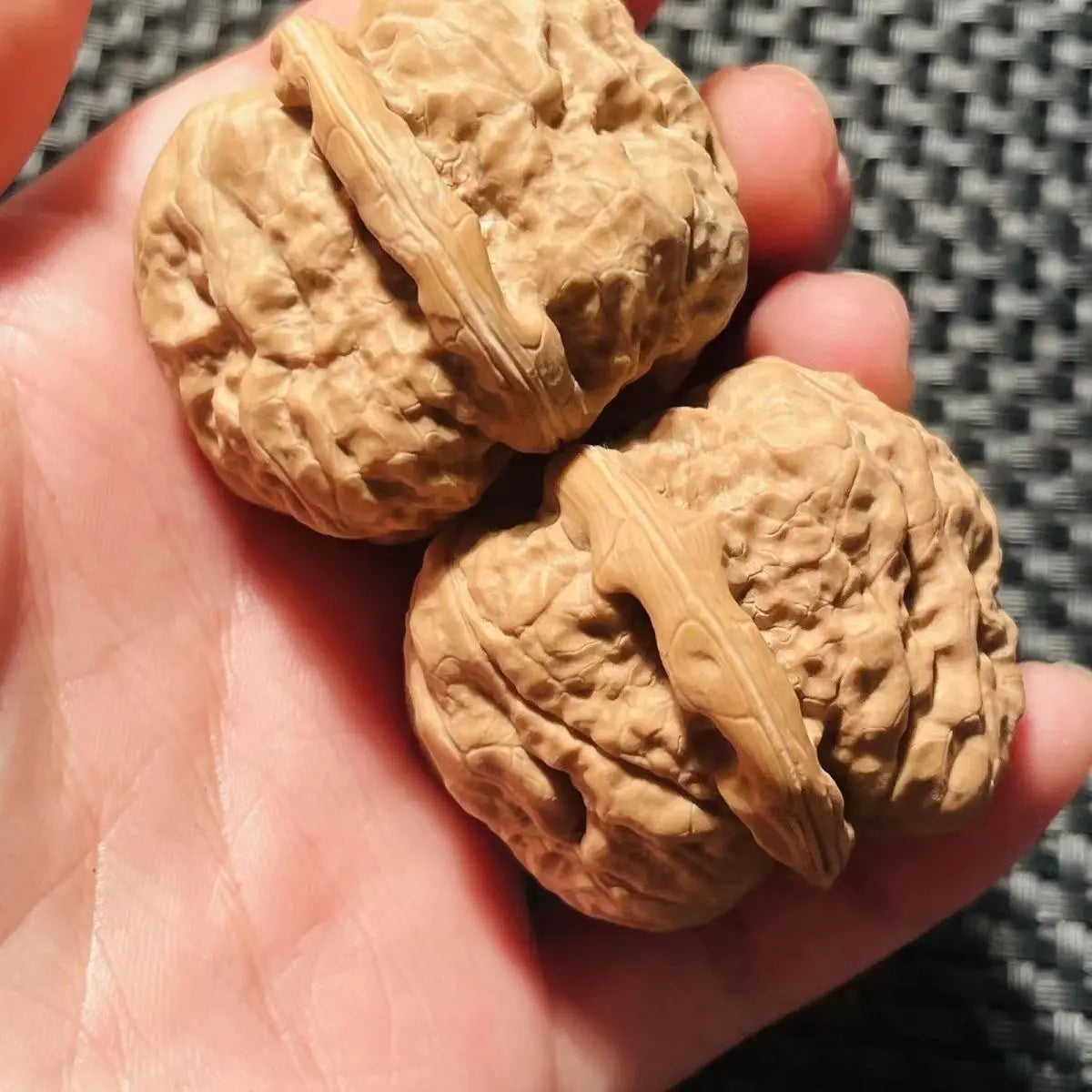 2026 Chinese Style Toad Head Walnut Fidget Toy 34-41mm