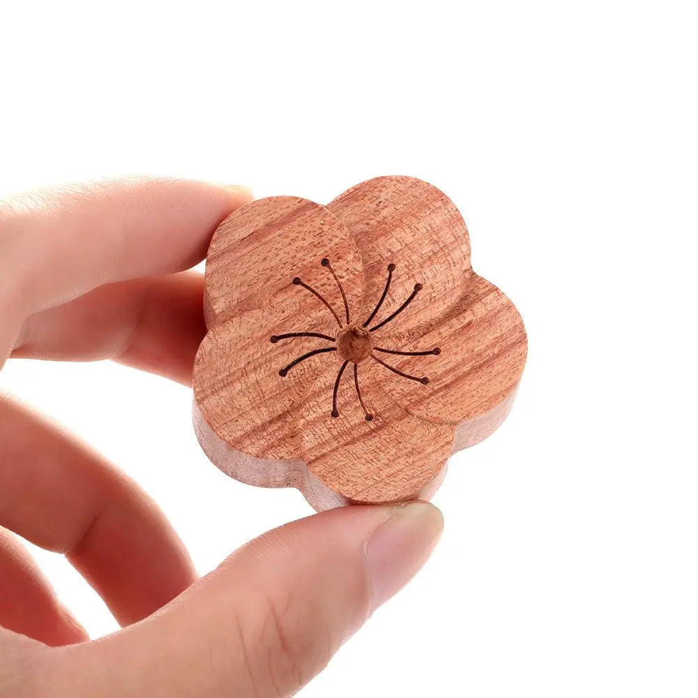 Flower Shape Aroma Essential Oil Diffuser Wood Essential Diffuser Wood Aroma Essential Oil Diffuser Essential Oil Aromatherapy