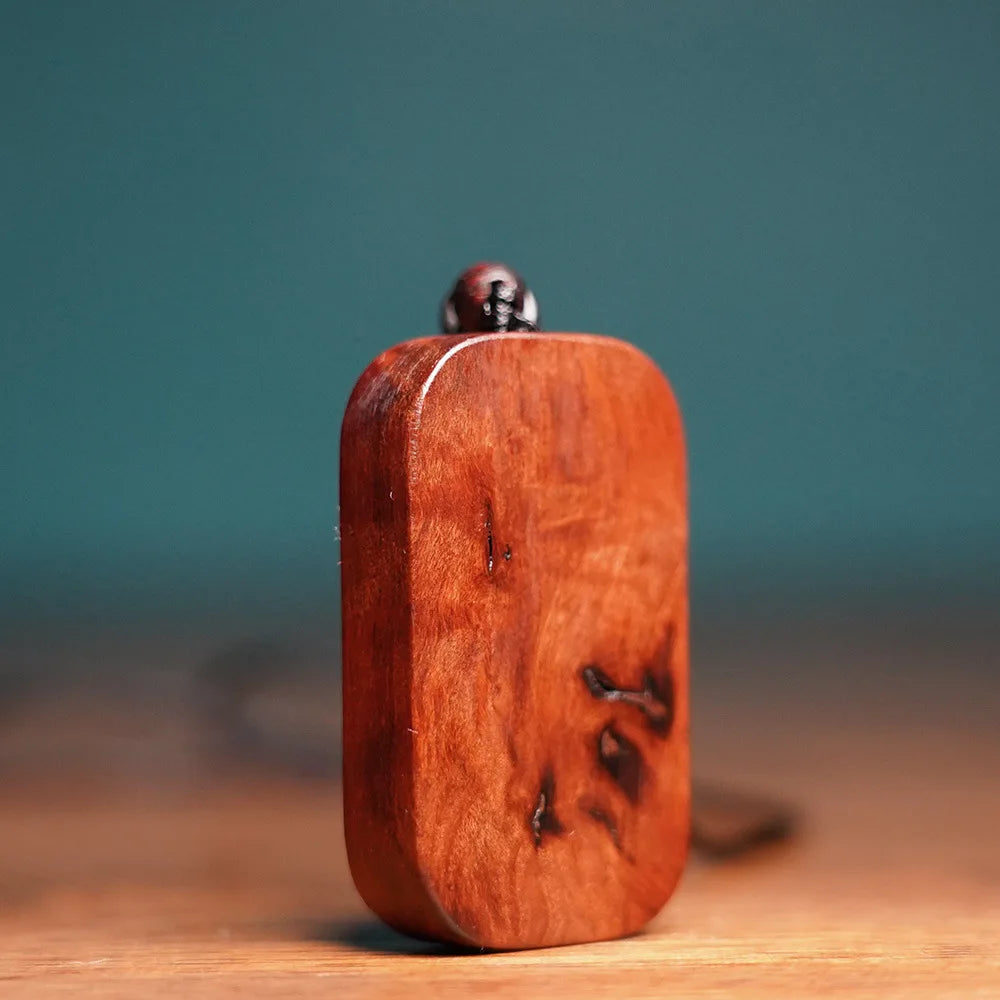 2026 Natural Lightning Struck Jujube Wood U Shape Pendant