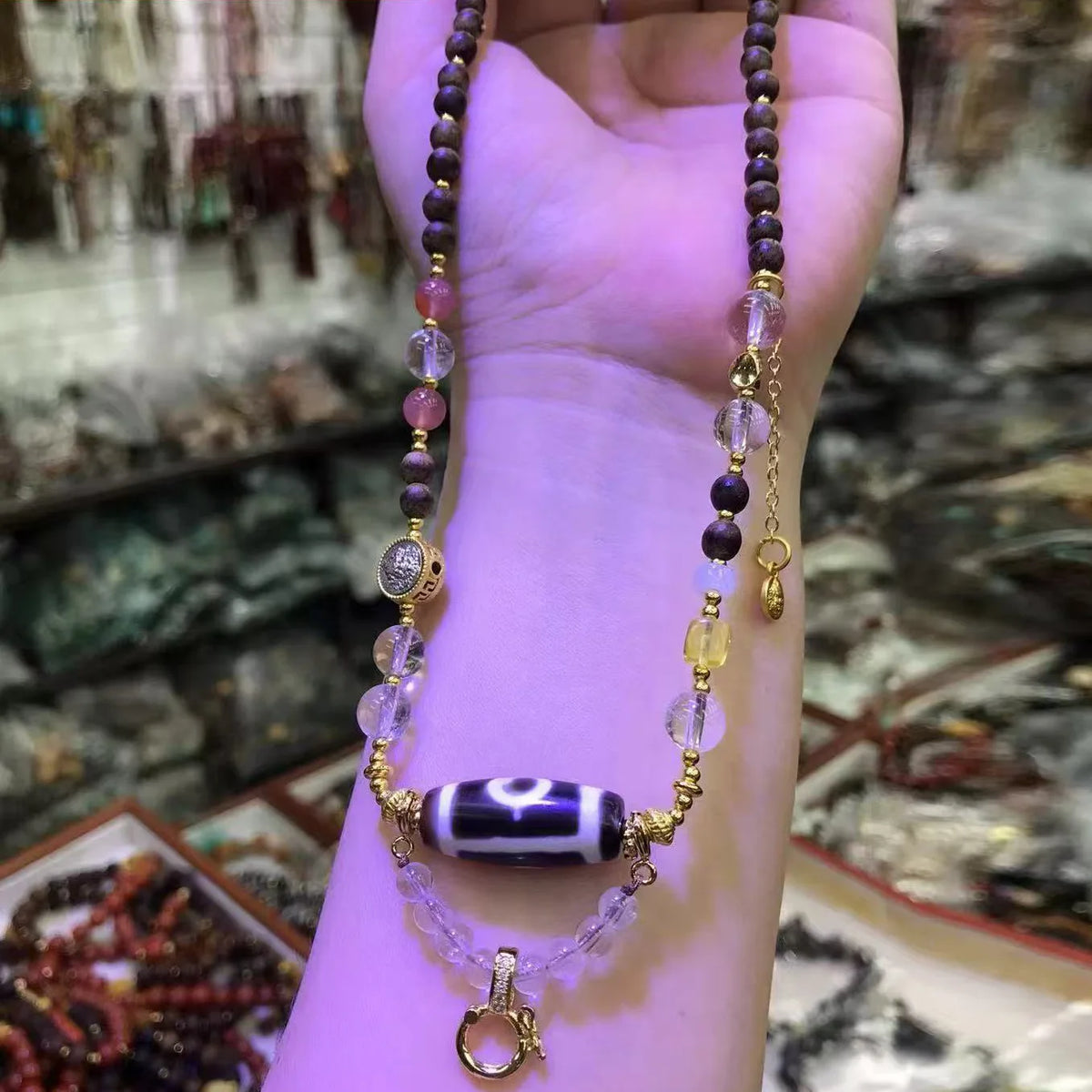 First Grade Butter Agarwood Pendant Rope with Natural White Crystal South Red Agate Dzi Bead Universal Hanging Cord Gifts