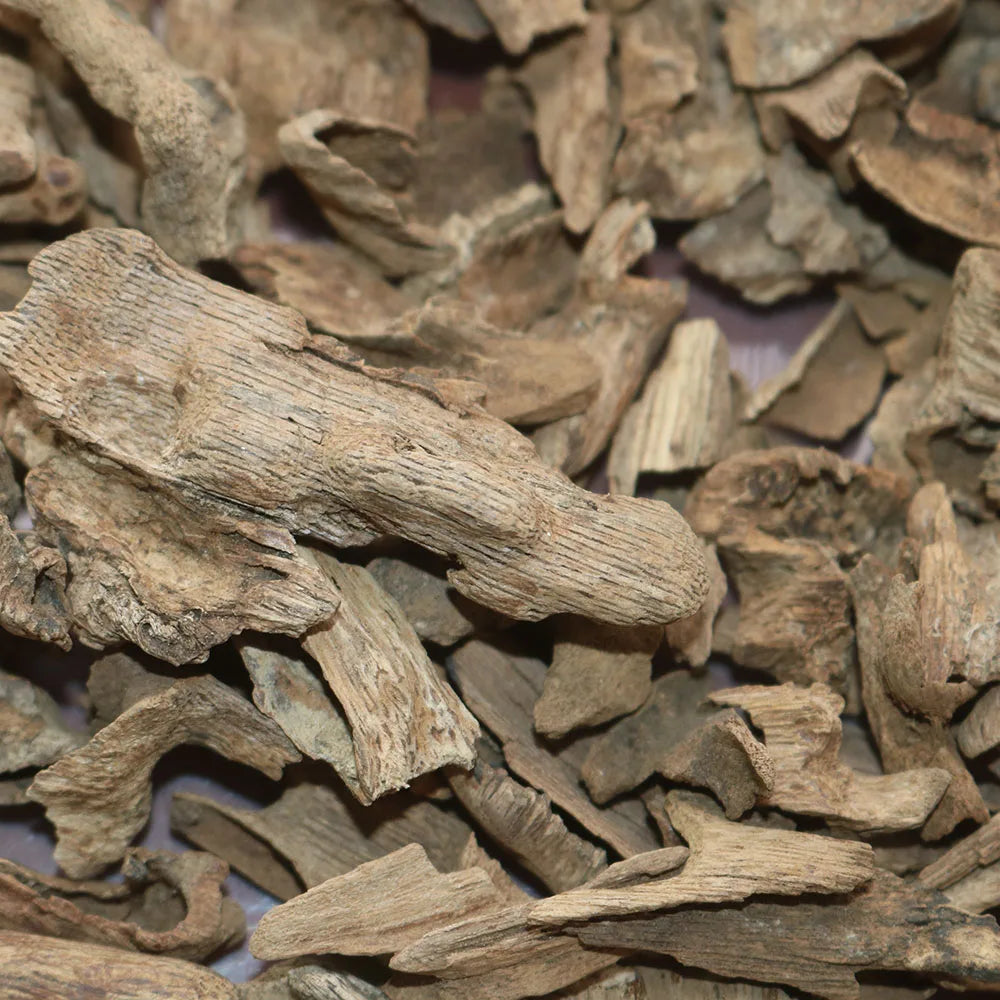 Natural Hainan Agarwood Chips 42g Earthly Grade (Tuchen) Chinese Oudh Wood for Home Decor Meditation Aromatherapy High Qualiy