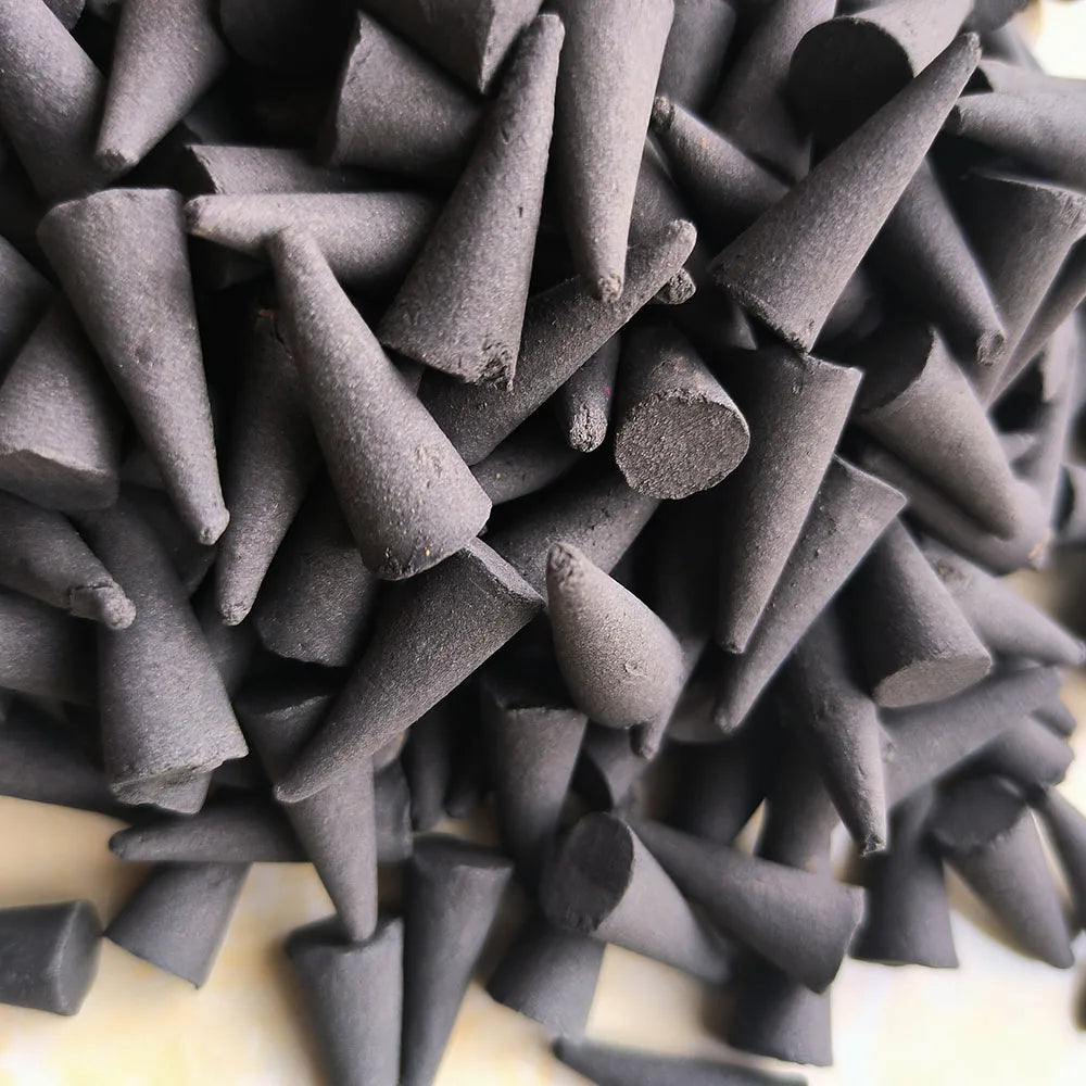 100/200/400pcs/lot Natural Incense Cones Handmade Black Attracting Wealth Fragrance Tibetan Tower Incense Scents for Home