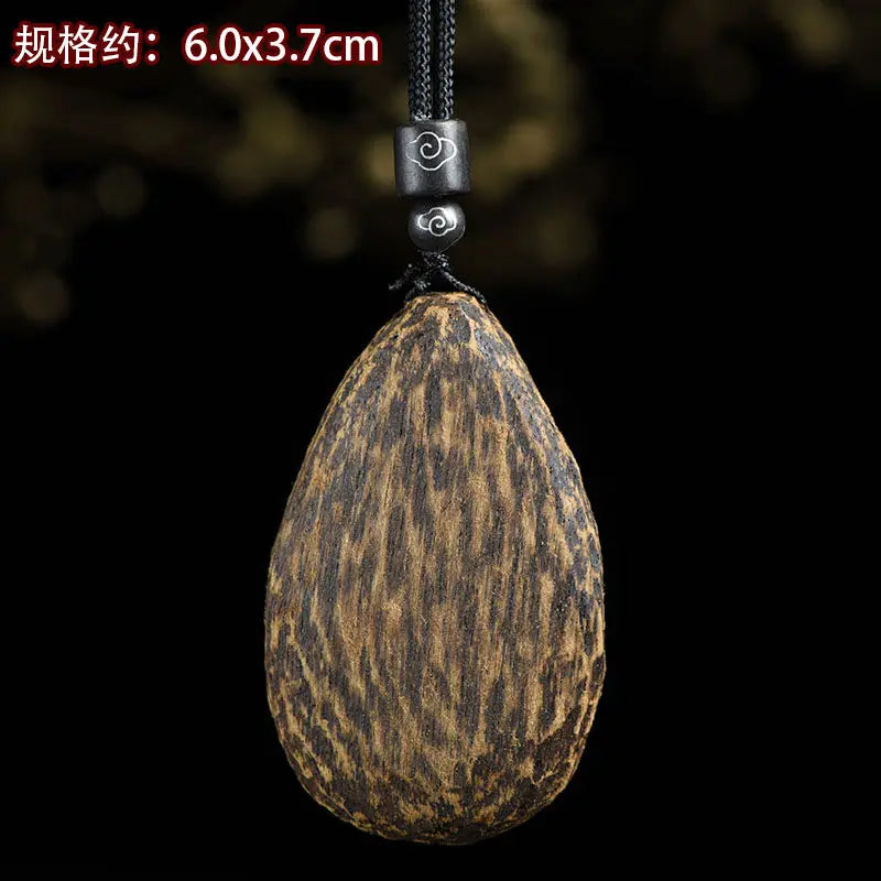 Natural Nha Trang Agarwood Freeform Handheld Piece Wood Carving Pendant Craft with Rich Medicinal Fragrance Gifts