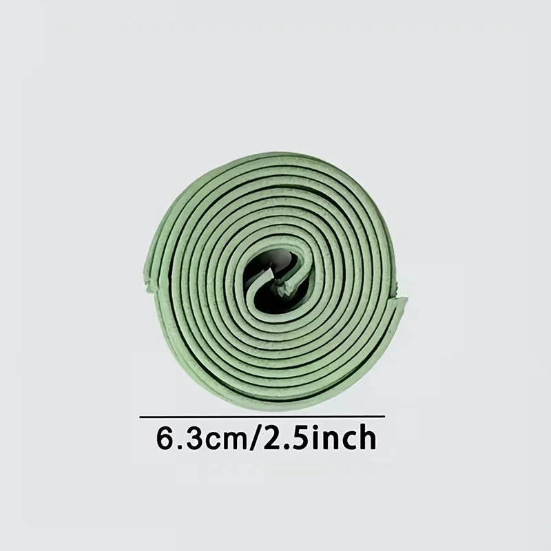 White sage scented spiral incense, 2.5-inch diameter handmade coil incense, 3-4 hours burning time, light and fresh fragrance, suitable for yoga, meditation, home, office, and outdoor use, convenient and portable