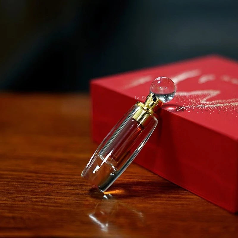 1.5g High-grade Agarwood Essential Oil Extraction By Ancient Distillation Method Purify The Air Remove Odors and Calm The Mind