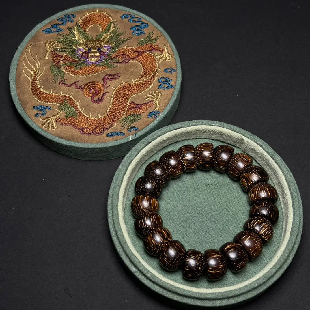Natural Aged Agarwood Bracelet from Khanh Hoa, Unisex Buddhist Prayer Beads with Dragon Pattern in Gift Box Set