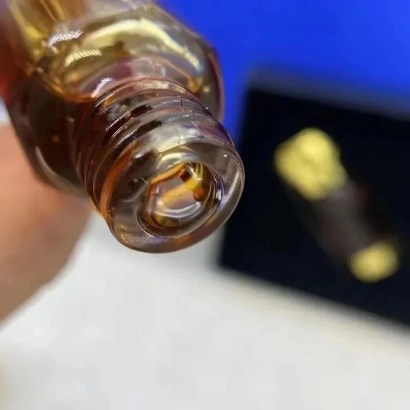 20-star Baiqinan Essential Oil/submerged High-quality Essential Oil/fresh, Cool, Sweet, Cool, Rich and Long-lasting Agarwood