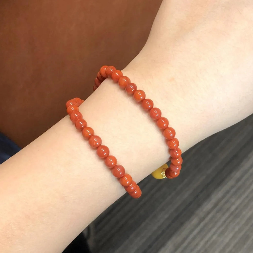 Natural Full Color Nanhong Bead Bracelet With Aged Beeswax Double Loop Sugar Cube Agarwood Handcrafted Wrist Gift For Girlfriend