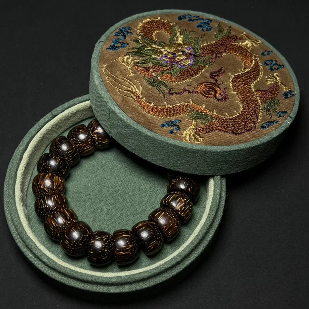 Natural Aged Agarwood Bracelet from Khanh Hoa, Unisex Buddhist Prayer Beads with Dragon Pattern in Gift Box Set
