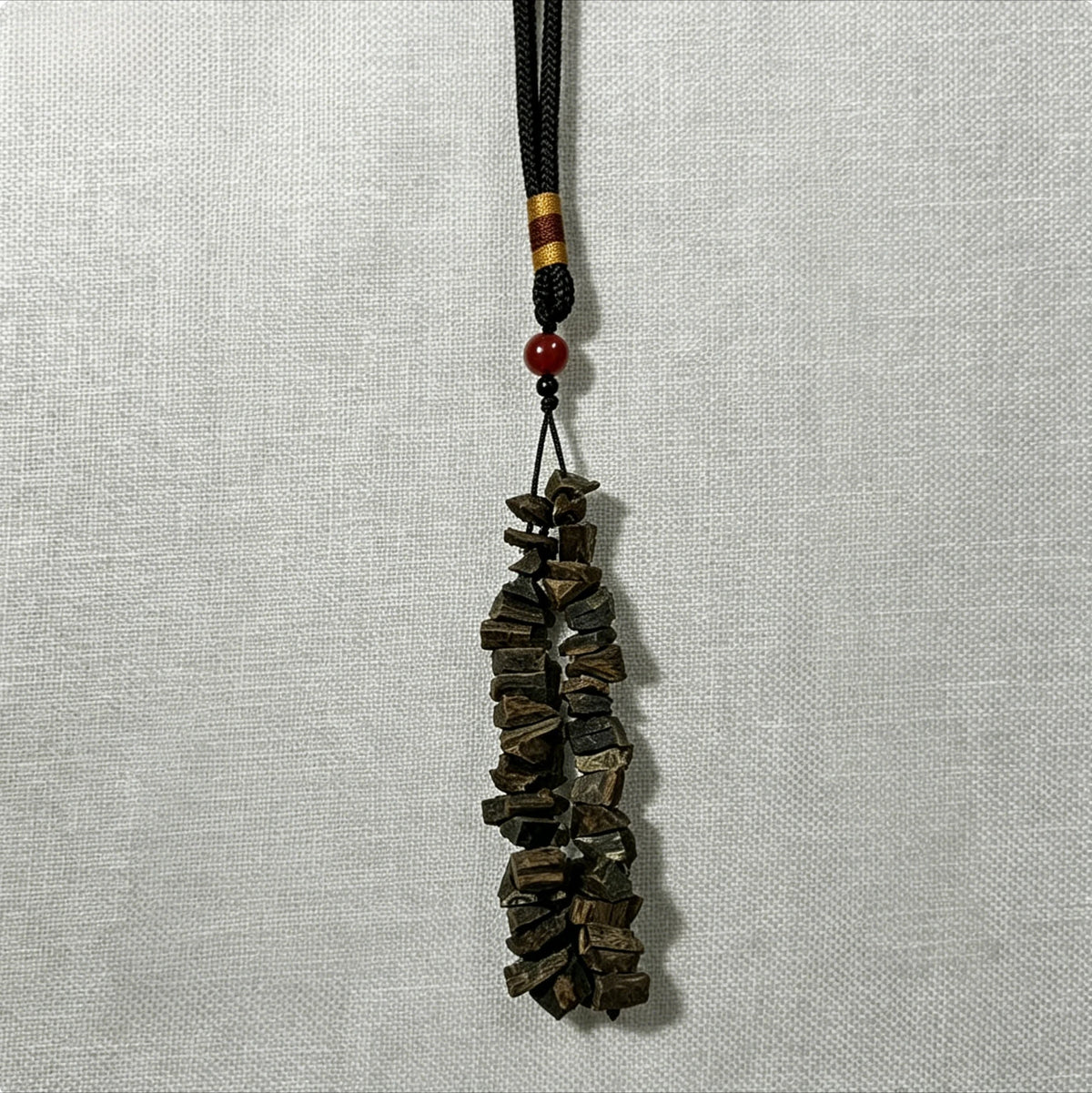 High-Quality Sinkable Grade Qi Nan Agarwood Car Hanging Pendants Unisex Loose Bracelet Beads for Incense Burner Not Ebony Wood