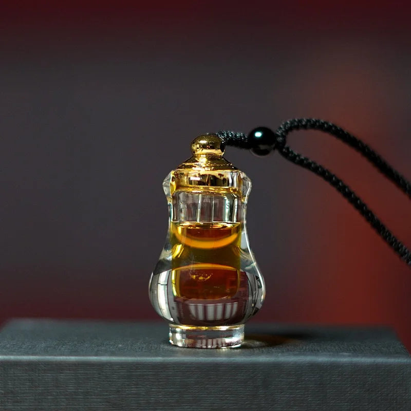 1g Hainan Agilawood Essential Oil Pendant Supercritical Extraction Distillation High Purity Meditation Calm Mind Relieve Stress