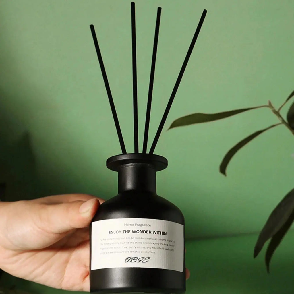 50ml Flameless Home Fragrance Room Flameless Freesia Jasmine Fragrance Oil with Reed Diffuser Stick Home Room Air Freshener Deco