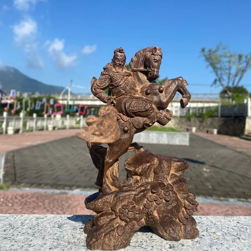 Hand-Carved Agarwood Guan Gong Statue 7.1 Feng Shui Decor
