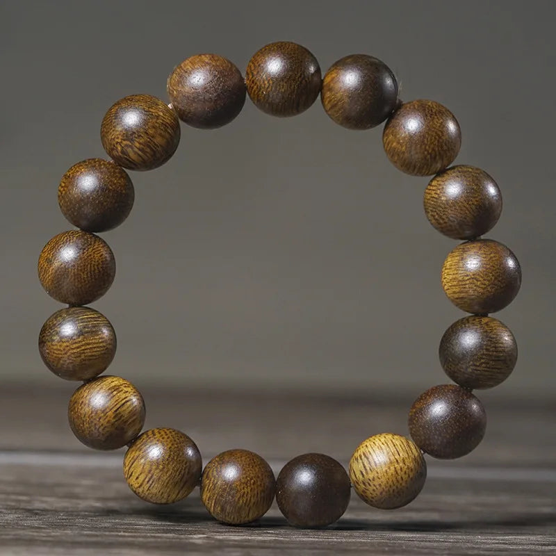 Fusen Qi Nan Agarwood , Yingge Green Qi Old Material High-Oil Qi Shi Wenwan Bracelet, Exquisite Gift