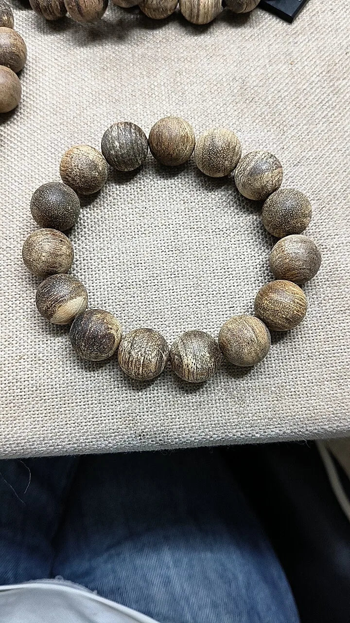 Classic Chinese Style 20mm Natural Papua Agarwood Beaded Bracelet Lucky Fortune Blessing Good Luck Energy Jewelry For Men Women