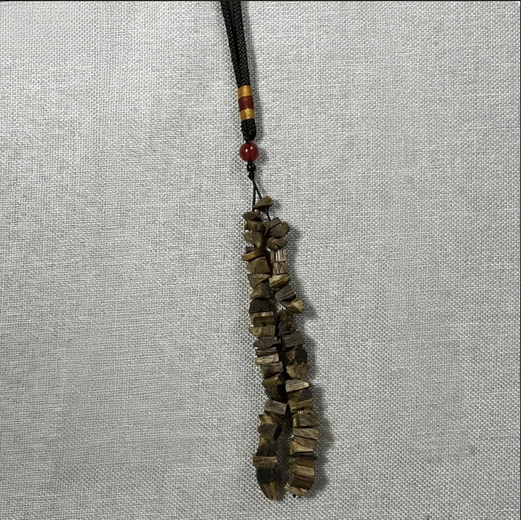 High-Quality Sinkable Grade Qi Nan Agarwood Car Hanging Pendants Unisex Loose Bracelet Beads for Incense Burner Not Ebony Wood