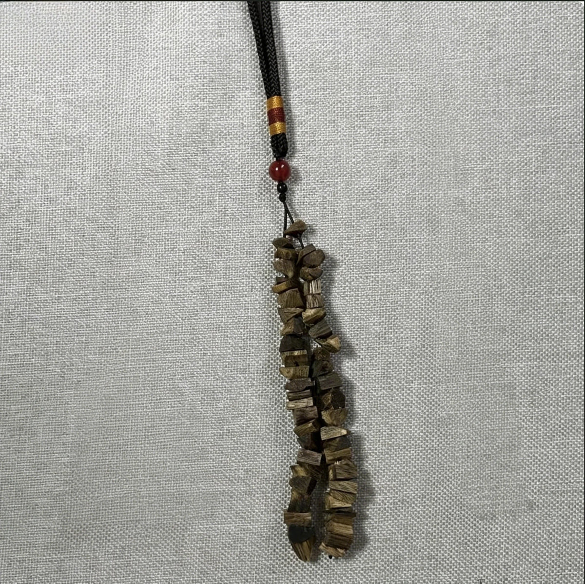 High-Quality Sinkable Grade Qi Nan Agarwood Car Hanging Pendants Unisex Loose Bracelet Beads for Incense Burner Not Ebony Wood