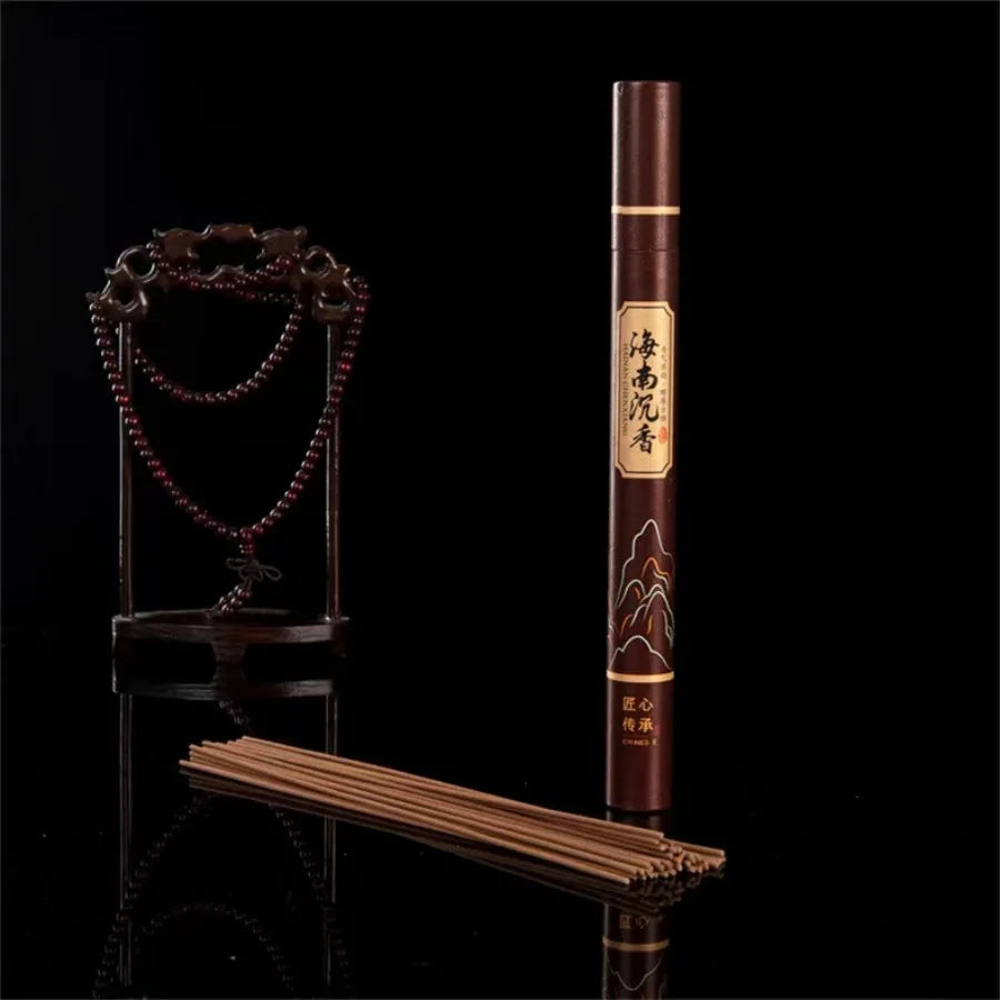 About 40 Pieces of Natural Sandalwood, Agarwood, Reduced True Fragrance, and Aromatherapy Incense, Suitable for Home Decoration