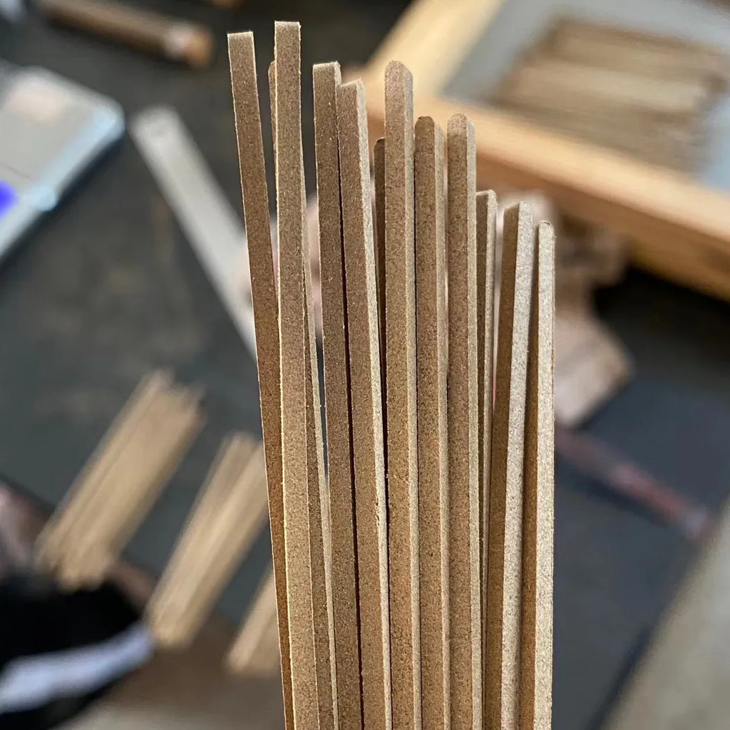 Premium 8g Vietnamese Phuoc Son Red Soil Oud wood incense stick without sticky powder Eco-Friendly 100% pure natural scents