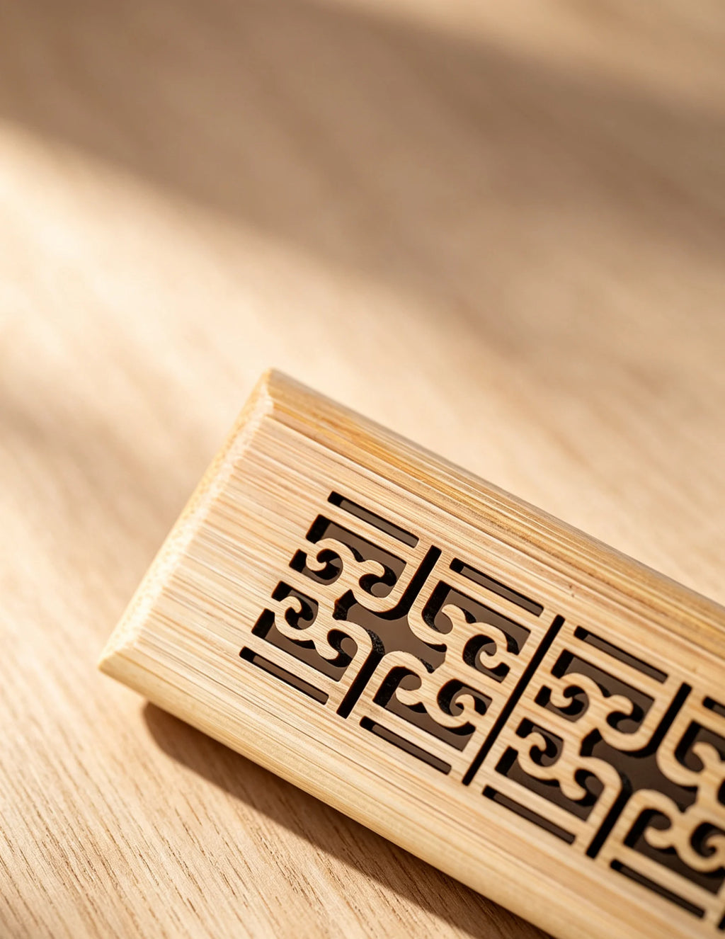 1pc Bamboo Fragrance Box - Home Use Indoor Office Diffuser Decoration Piece