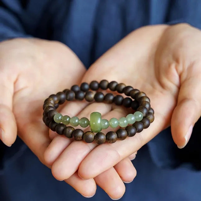 New Chinese Style Double Loop Natural Hetian Jade Beaded Agarwood Bracelet with Running Ring for Men and Women Gifts