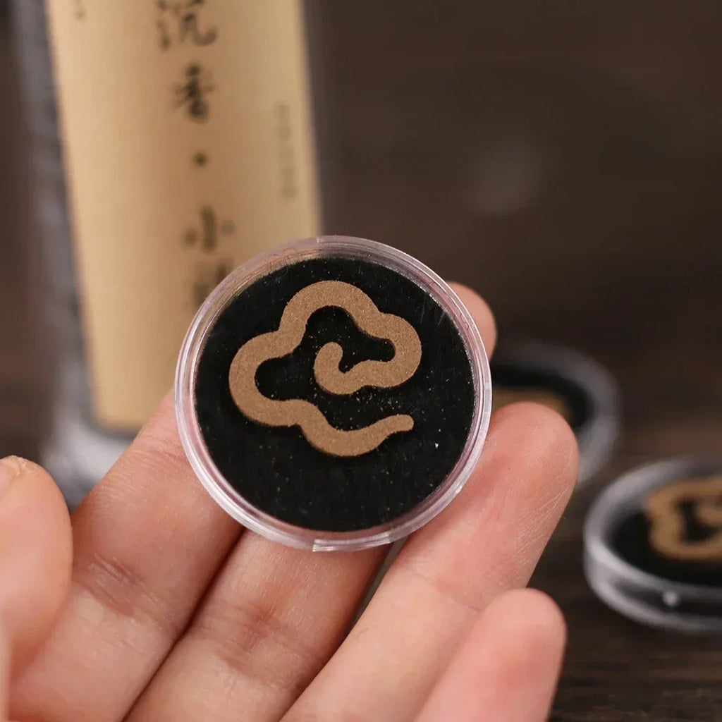 Non-stick Powder Incense Natural Green Chess Nan Agarwood Non-stick Small Incense Household Indoor Xiangyun Incense. T8G0D7
