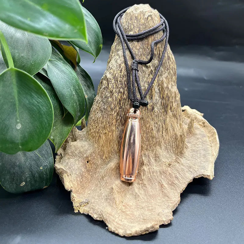 Agarwood Essential Oil Hainan Old Material Tea Room Household Indoor Incense Purify The Air Remove Odors and Calm The Nerves