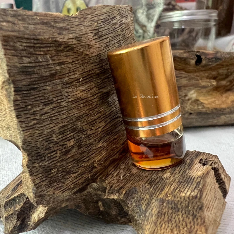 1g/ Bottle Premium Agarwood Essential Oil Hotel/tearoom/Study/Yoga Room/ Home Purify The Air Remove Odors and Soothe The Mind
