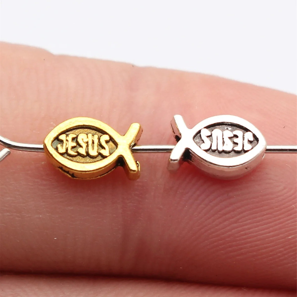 WYSIWYG 40pcs 8x5mm Antique Silver Color Antique Gold Color Jesus Fish Beads For Jewelry Making DIY Jewelry Findings