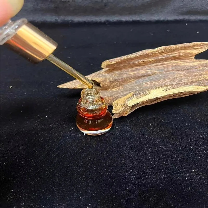 10g 13A Supercritical Extraction Qinan Agarwood Essential Oil  High Concentration Non-dilution Relax The Mind Lasting Fragrance