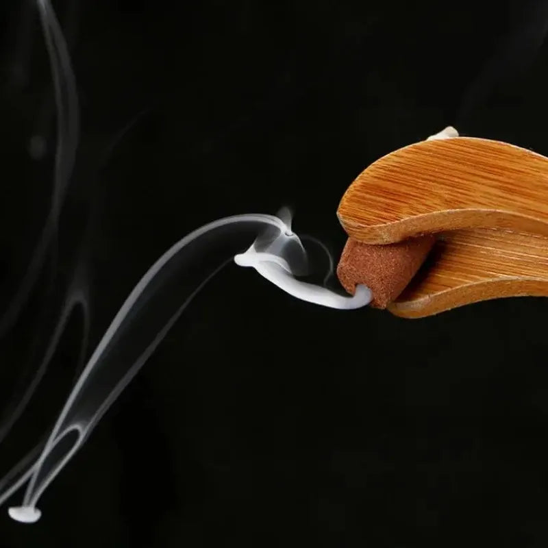 1Box Natural Sandalwood Backflow Incense Cones Handmade Agarwood Cones Incense Help Sleep Wormwood Incenso Drive Away Mosquitoes