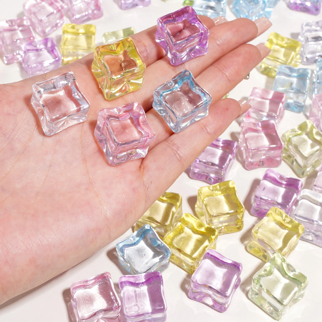 Colorful 18mm Plastic Ice Cubes 10pcs Transparent Beads